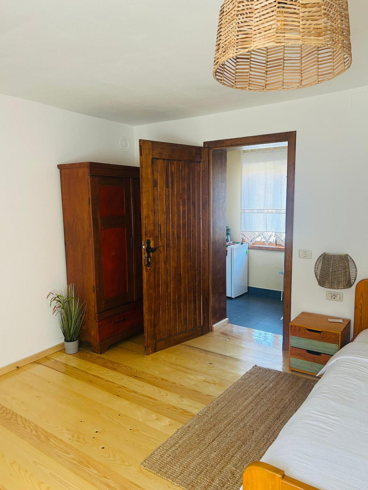 Casa "La Moara Din Gradina" 호텔 Eftimie Murgu 외부 사진