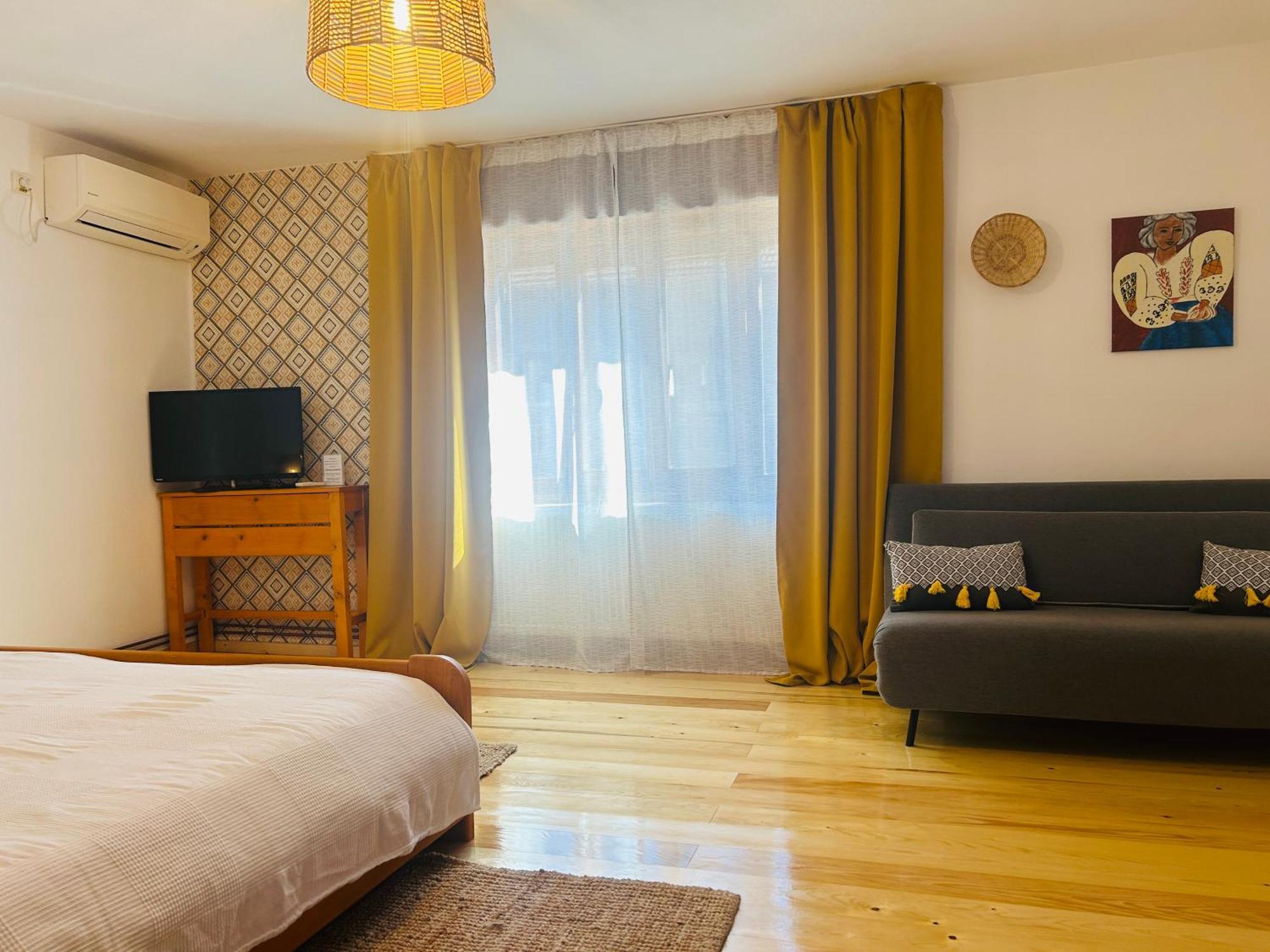 Casa "La Moara Din Gradina" 호텔 Eftimie Murgu 외부 사진